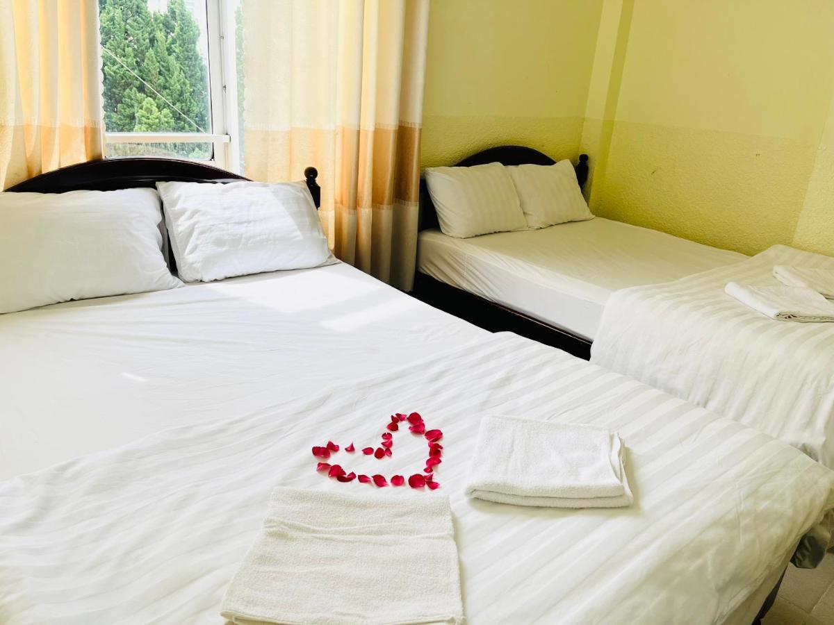 Khach San Xuan Quynh Hotell Dalat Exteriör bild
