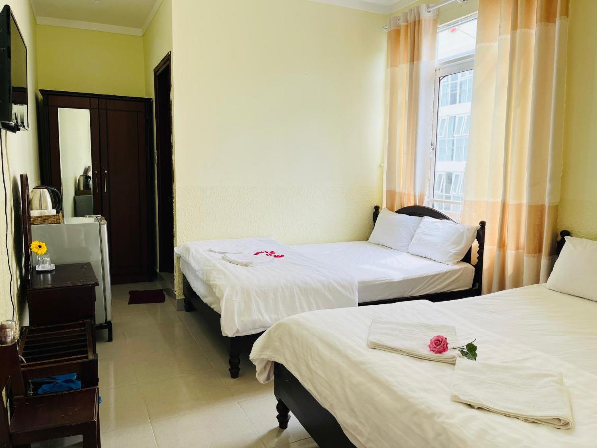 Khach San Xuan Quynh Hotell Dalat Exteriör bild